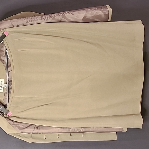 Kasper A.S.L Petite 2 Piece Skirt Suit Set - Size 12P - Picture 5 of 10